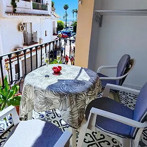  Apartment Bonito En Playa De La Carihuela